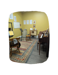 Studiopic 232x300